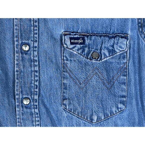 Wrangler ProGear Denim Western Shirt USA Made 15x33 Long Tail Stain - Picture 12 of 16